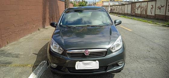 FIAT GRAND SIENA 1.6 MPI ESSENCE 16V FLEX 4P MANUAL